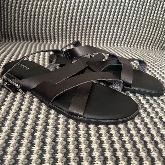NWOT Torrid criss cross gladiator black sandal women’s shoe size 12 WW - Picture 2 of 10